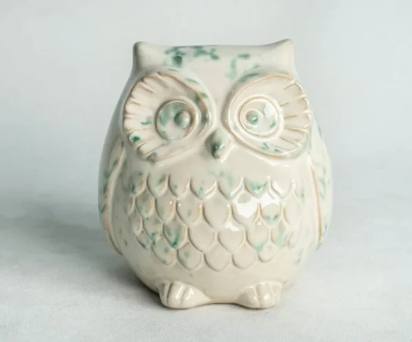 Ceramic-Owl-Statue-Display-1-768x639.jpg