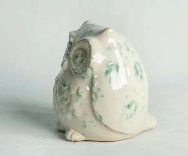 Ceramic-Owl-Statue-Display-3-768x639.jpg