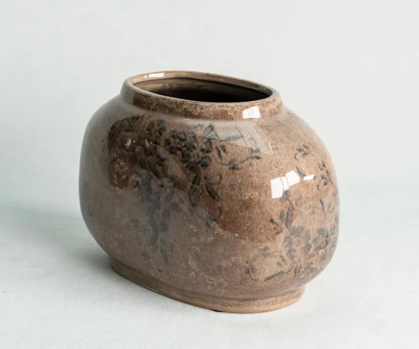 Chinese-Classical-Patterned-Ceramic-Vase-2-1.jpg