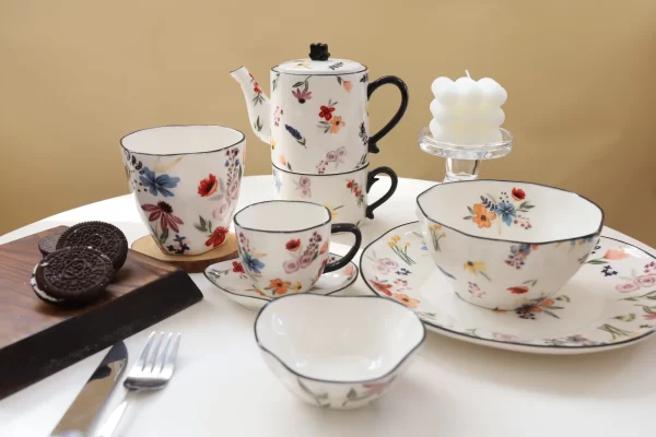 wholesale-porcelain-dinnerware-tea-set-2